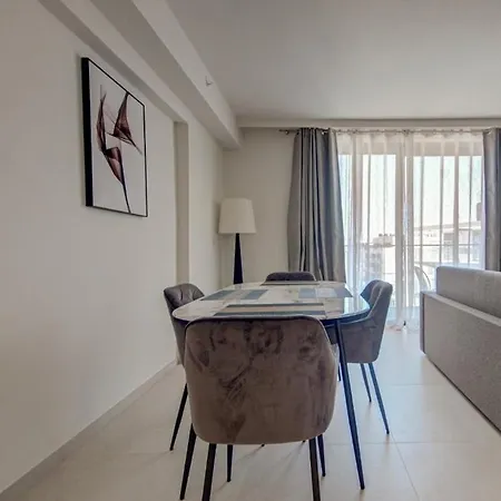 Luxurious At Mercury Towers, St Julians Lejlighed Saint Julian's